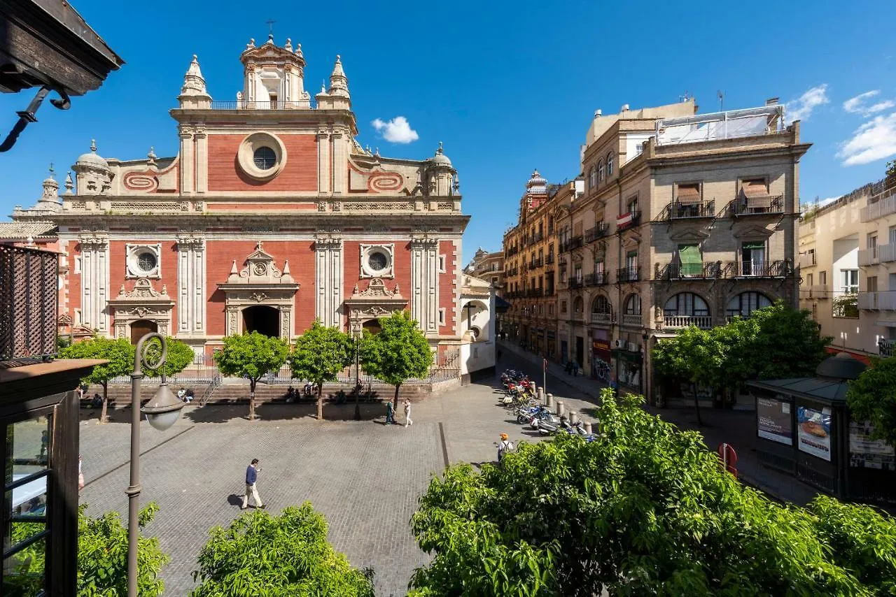 Alohamundi Salvador Villa Seville